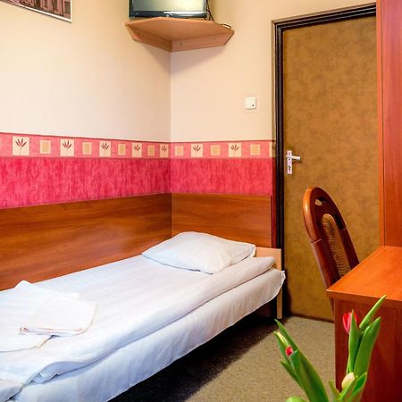 Aparthotel Tamada Ozorków Zimmer foto