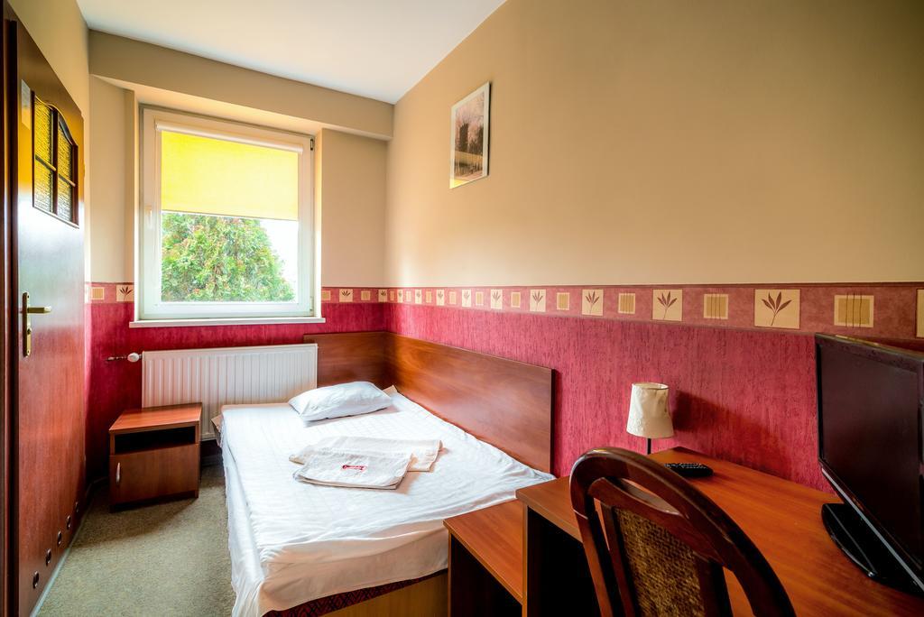 Aparthotel Tamada Ozorków Zimmer foto